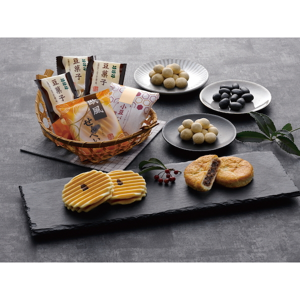 【早割対象10％OFF】小豆パイ・欧風せんべい和菓子詰合せ 通常価格:3,240円(税込)