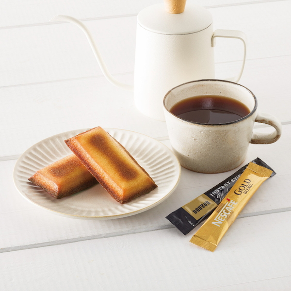 自家挽きアーモンドのフィナンシェ＆スティックコーヒーギフト