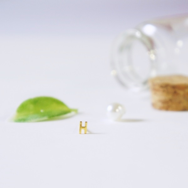 [Natully]Initial Pierce イニシャルピアス Gold