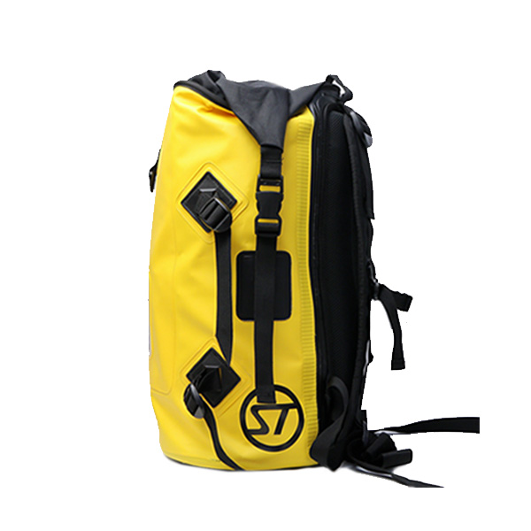 [STREAM TRAIL]DRY TANK 33L D2/リュック