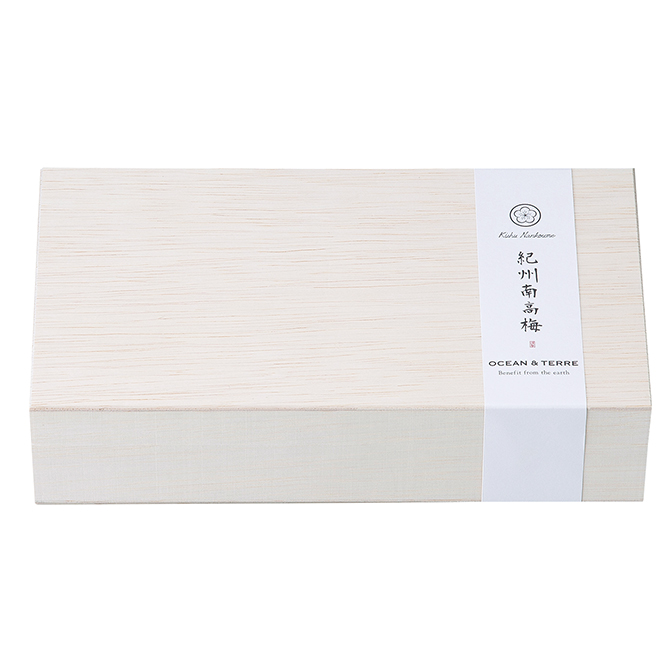 [OCEAN&TERRE]Premium 紀州南高梅 9粒 木箱入り