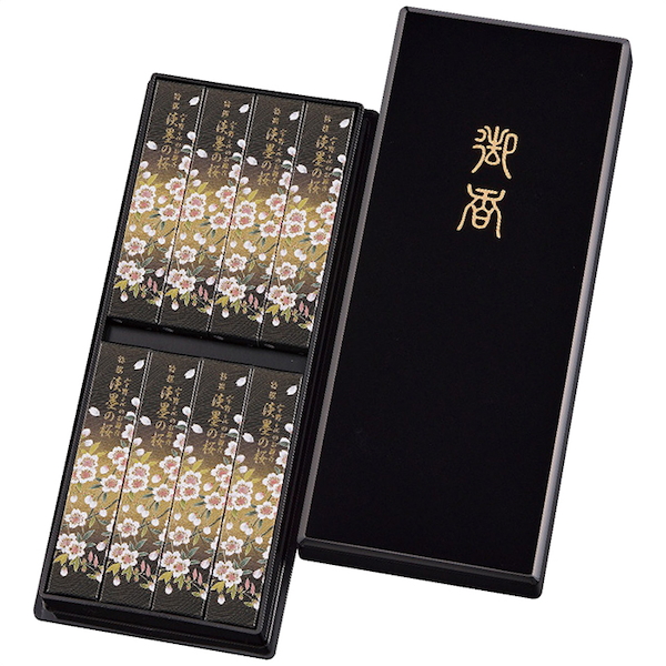 [日本香堂]宇野千代のお線香 特撰淡墨の桜 塗箱8箱セット