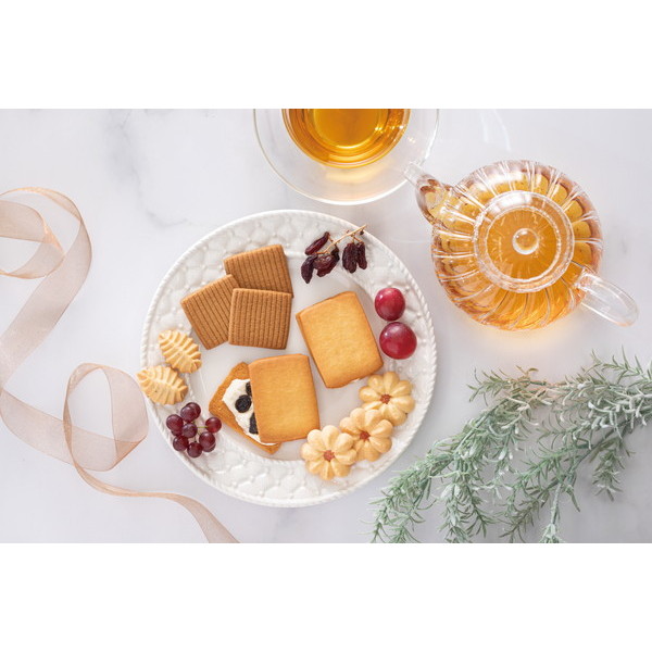 【早割対象10％OFF】[モンシャルール]レーズンサンド・クッキーセット 通常価格:3,240円(税込)